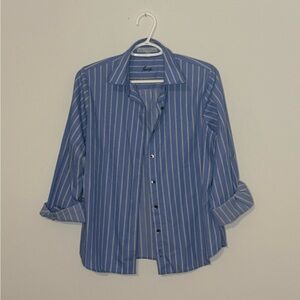 Foxcroft wrinkle free shirt